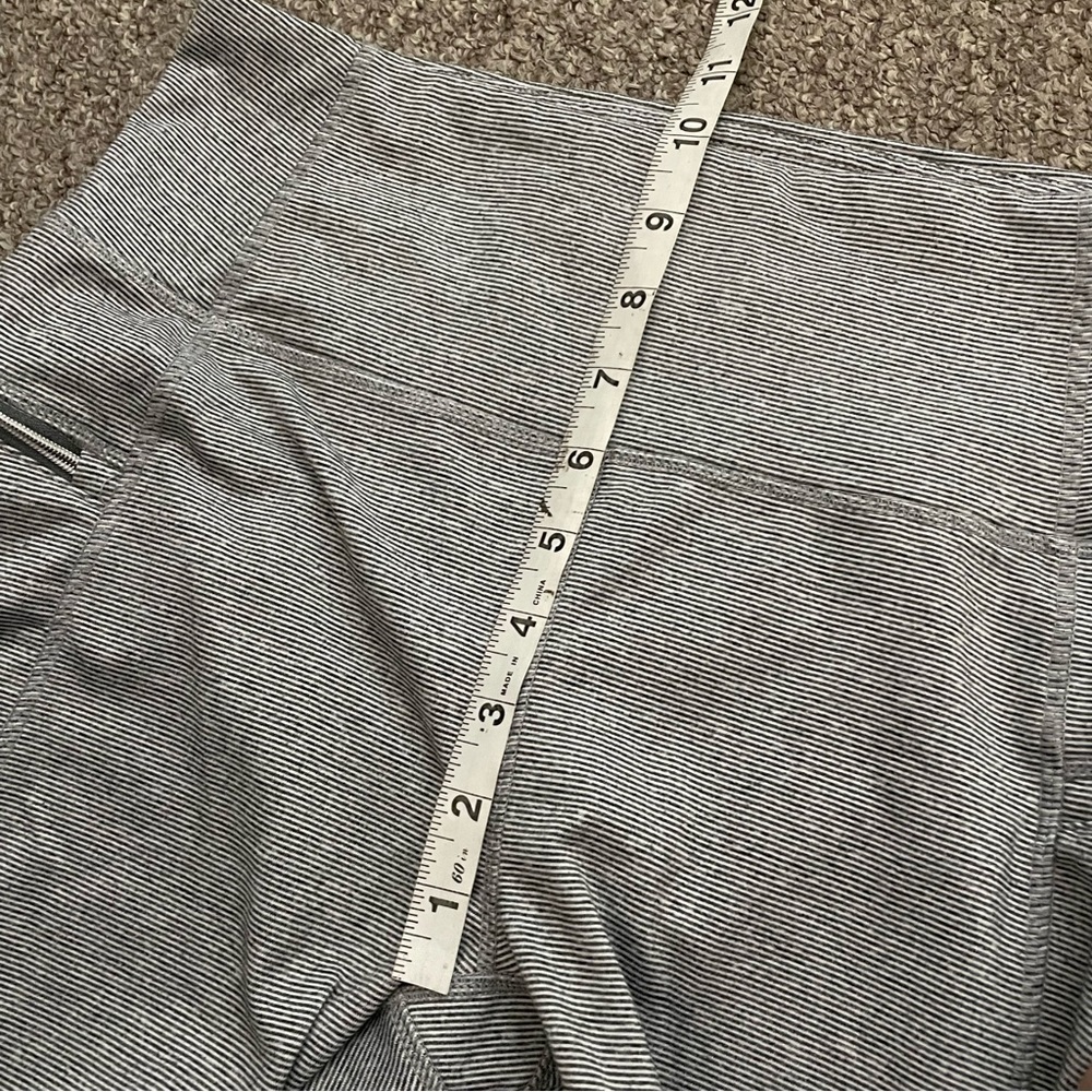Kyodan Black White Striped Athletic Athleisure Loungewear Leggings Size Medium - Picture 7 of 8